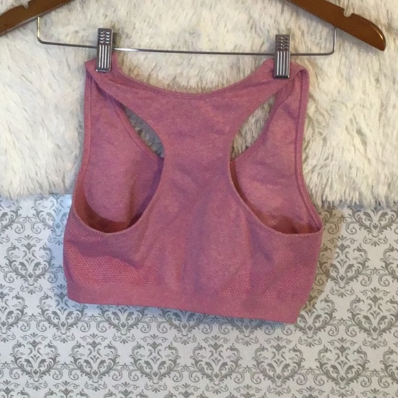 Pink sports bra medium no padding pre worn - Picture 6 of 7